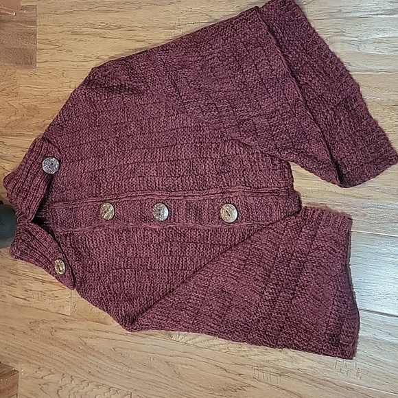 Snuggly Burgundy Sweater Cape with Coconut Buttons - Picture 6 of 10